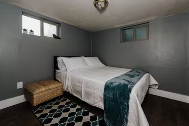 Building Photo - 1242 S 300 E