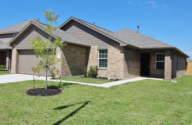 Primary Photo - 21 Catalina Ct