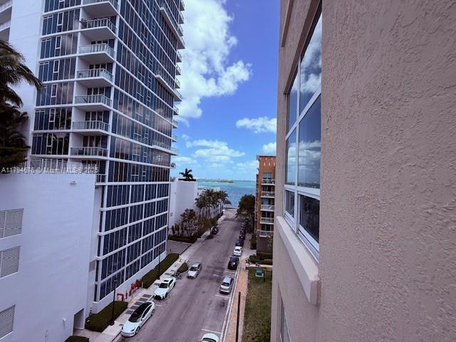 Building Photo - 2001 Biscayne Blvd