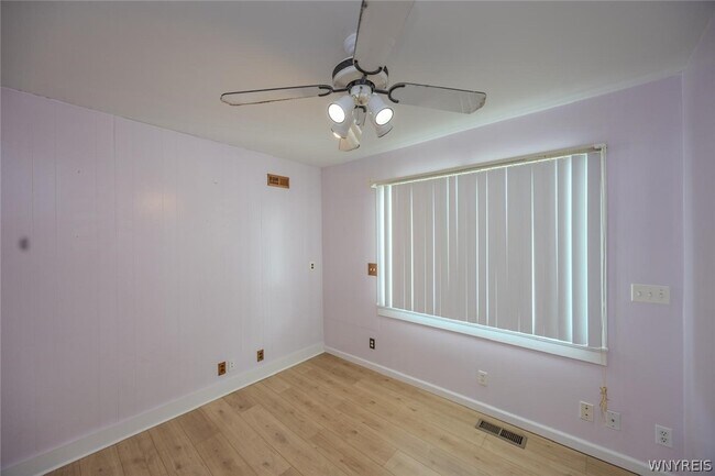 Building Photo - 769 19th St