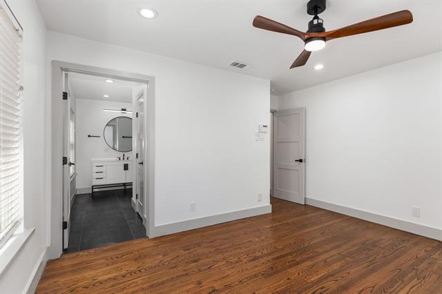 Building Photo - 9929 Gooding Dr