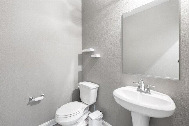 Building Photo - 7801 Frida Bend