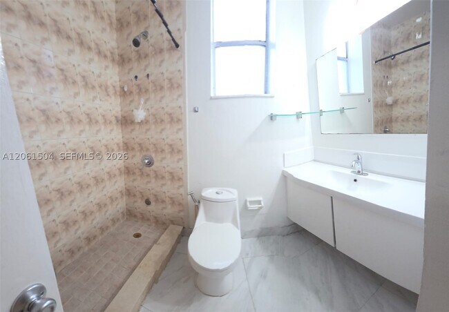 Building Photo - 4241 W 10th Ln