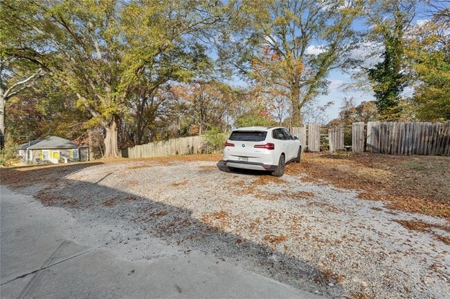 Building Photo - 891 N Eugenia Pl NW