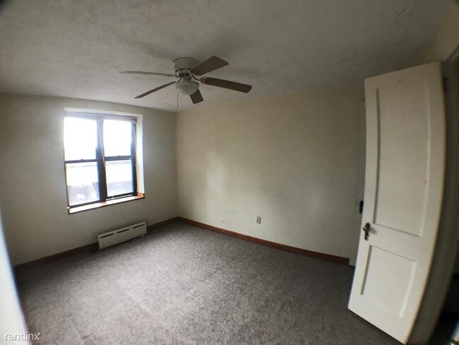 Building Photo - 3310 Brownsville Rd