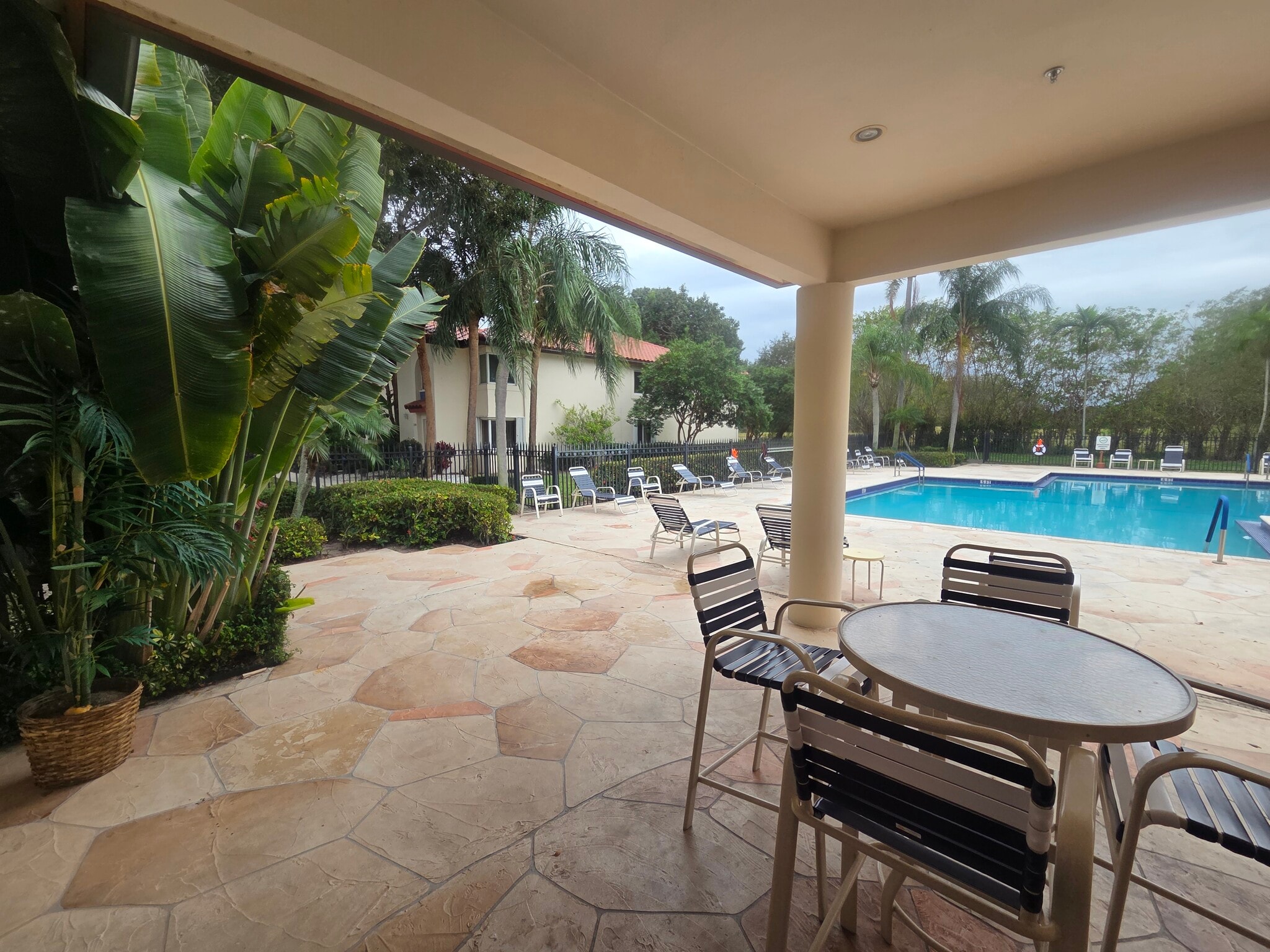 Building Photo - 330 NW 67th St