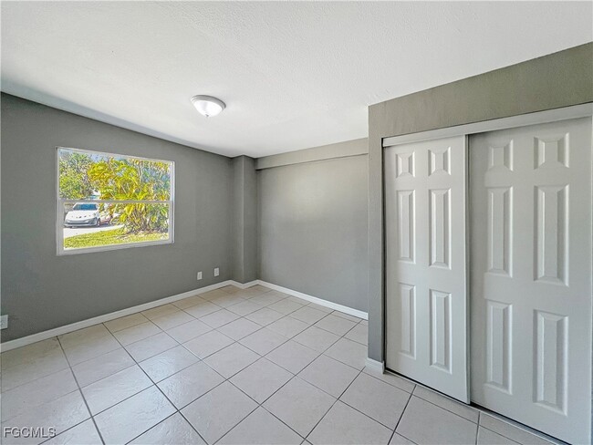 Building Photo - 15206 Stringfellow Rd