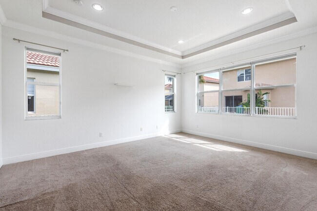 Building Photo - 1367 NW Leonardo Cir