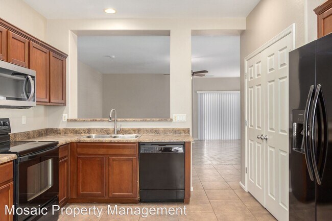 Building Photo - 3 br, 2 bath House - 644 W Oak Tree Lane