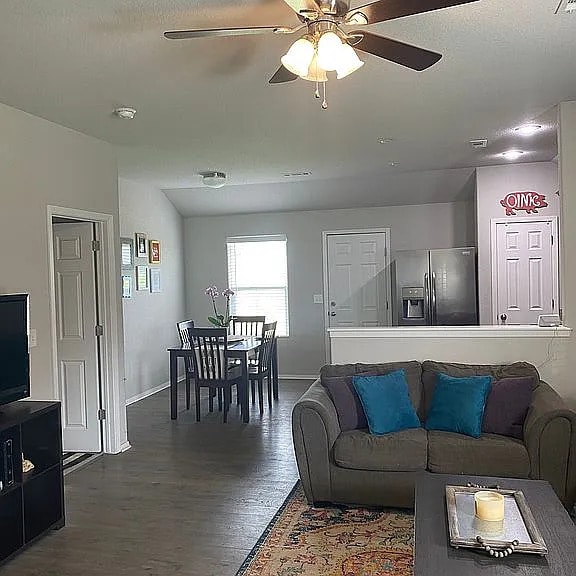 Kitchen/Living Room - 4310 Crosshill Cv