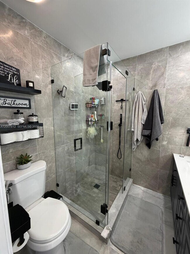 Building Photo - 6580 W 24th Ct