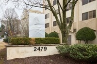 Building Photo - Furnished Buckhead Studio in Prime Peachtree Location