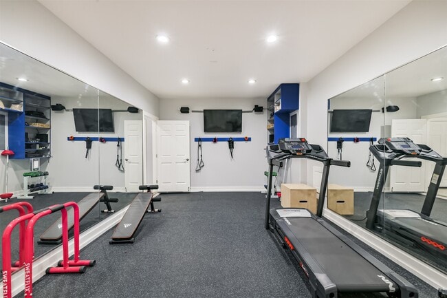 Building Photo - 12636 Briar Patch Dr