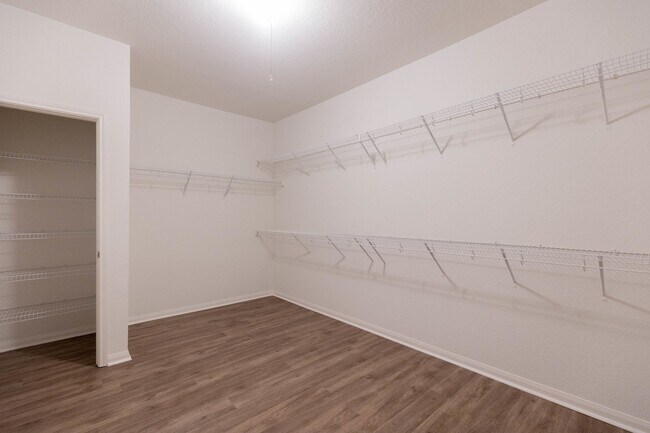 Building Photo - 6010 Luckey Run