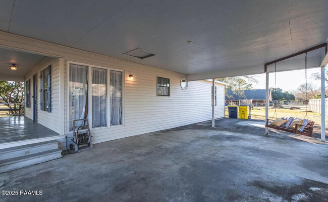 Building Photo - 136 Tison Rd
