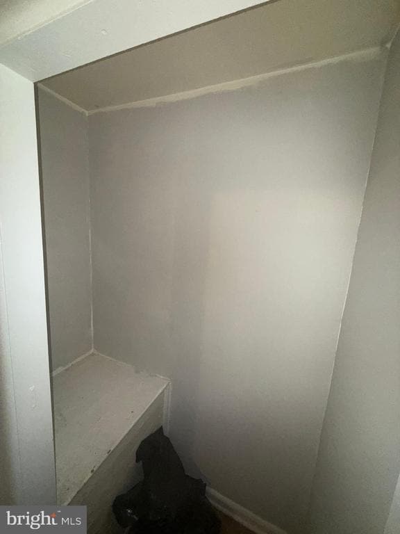 Building Photo - 663 Kohn St