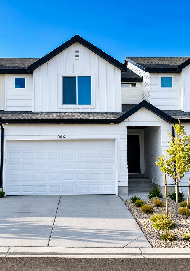 Building Photo - 986 Manifest Ln