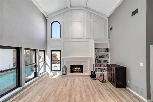 Building Photo - 14773 Bedivere Ct