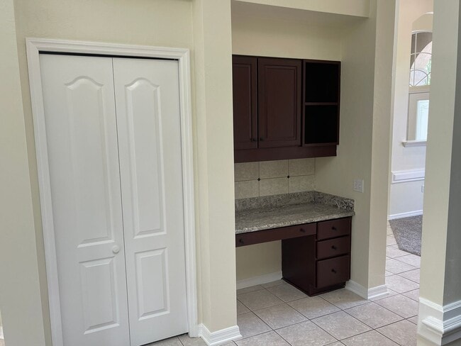 Building Photo - Shenandoah