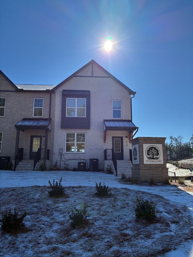 Building Photo - New Construction Townhomes in Sugar Hill – Victoria Oaks Community
