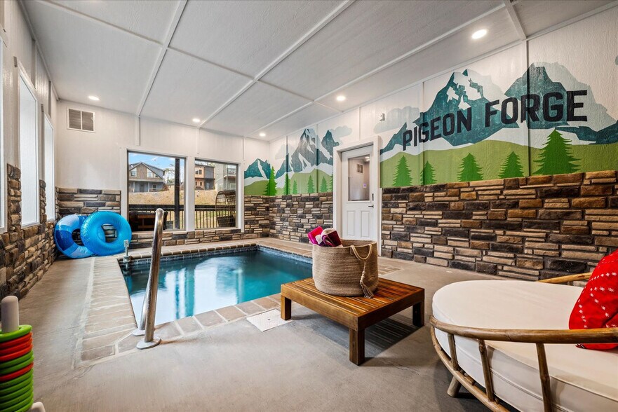 Building Photo - 528 Warbonnet Wy