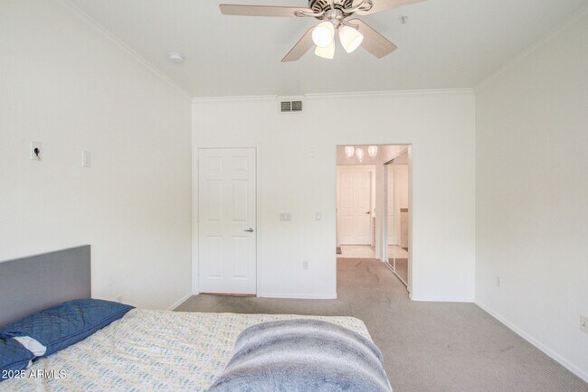 Building Photo - 435 W Rio Salado Pkwy