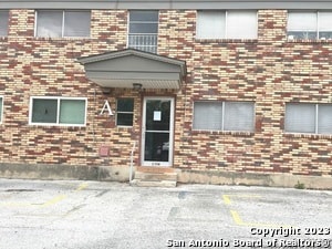 Building Photo - 235 W Silver Sands Dr