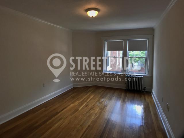 Building Photo - 1 bedroom in Cambridge MA 02138