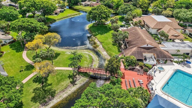 Building Photo - 10173 Mangrove Dr