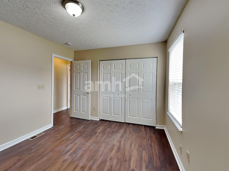 Building Photo - 6901 Storm Boat Ln