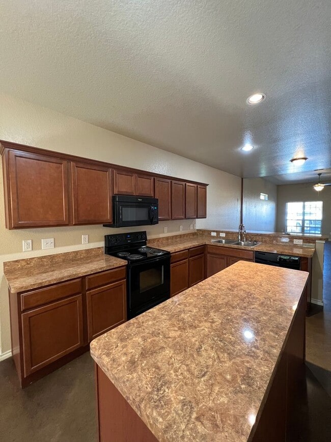 Building Photo - 908 Sun Down, Stephenville, TX 76401