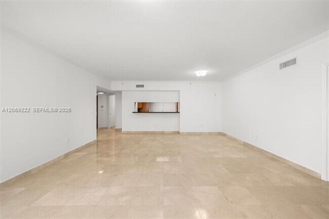 Building Photo - 9559 Collins Ave