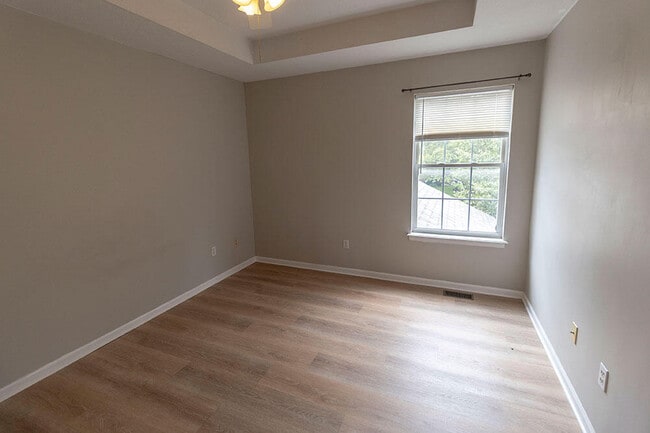 Building Photo - 5981 E Limoges Dr