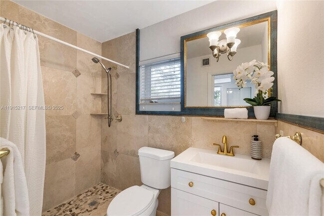 Building Photo - 8941 SW 65th Ct