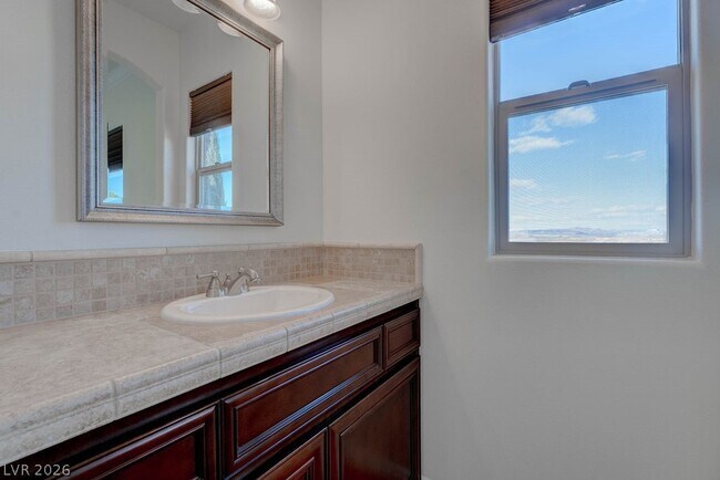 Building Photo - 31 Via Mantova