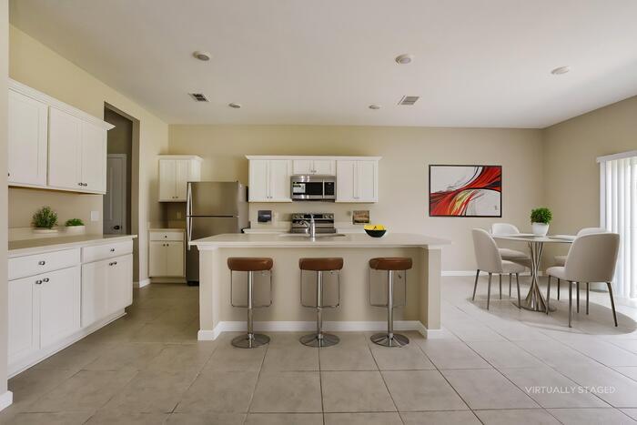 Building Photo - 2692 Island Walk Dr