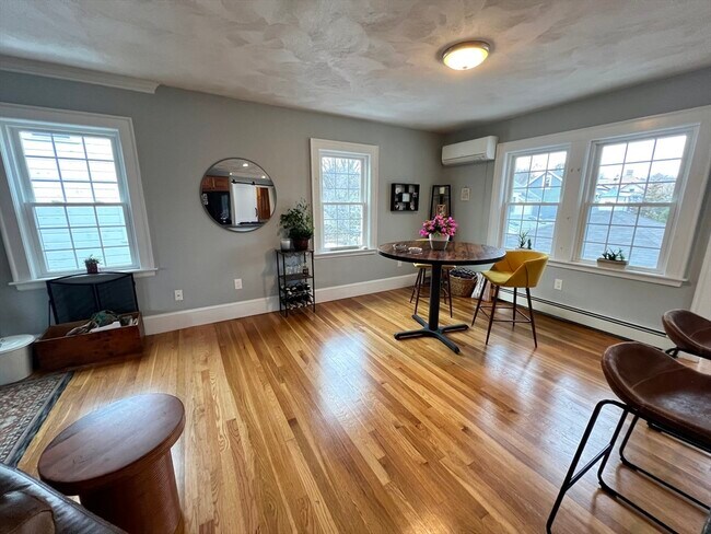 Building Photo - 39 Highland Ave