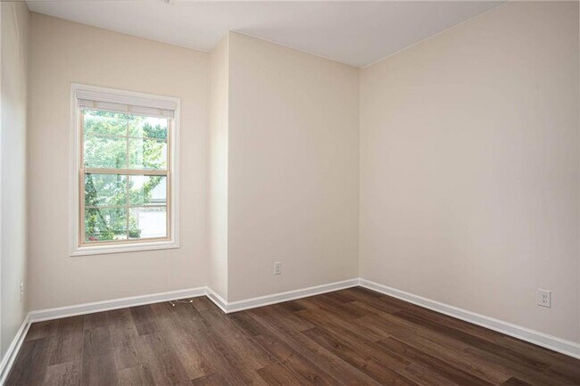 Building Photo - 138 Avery Lndg Wy