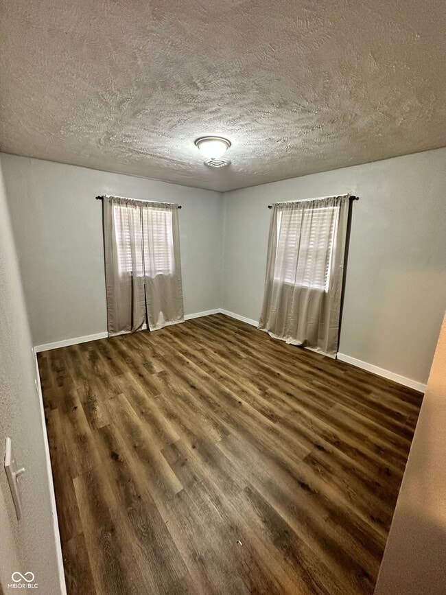 Building Photo - 6497 W 300 S