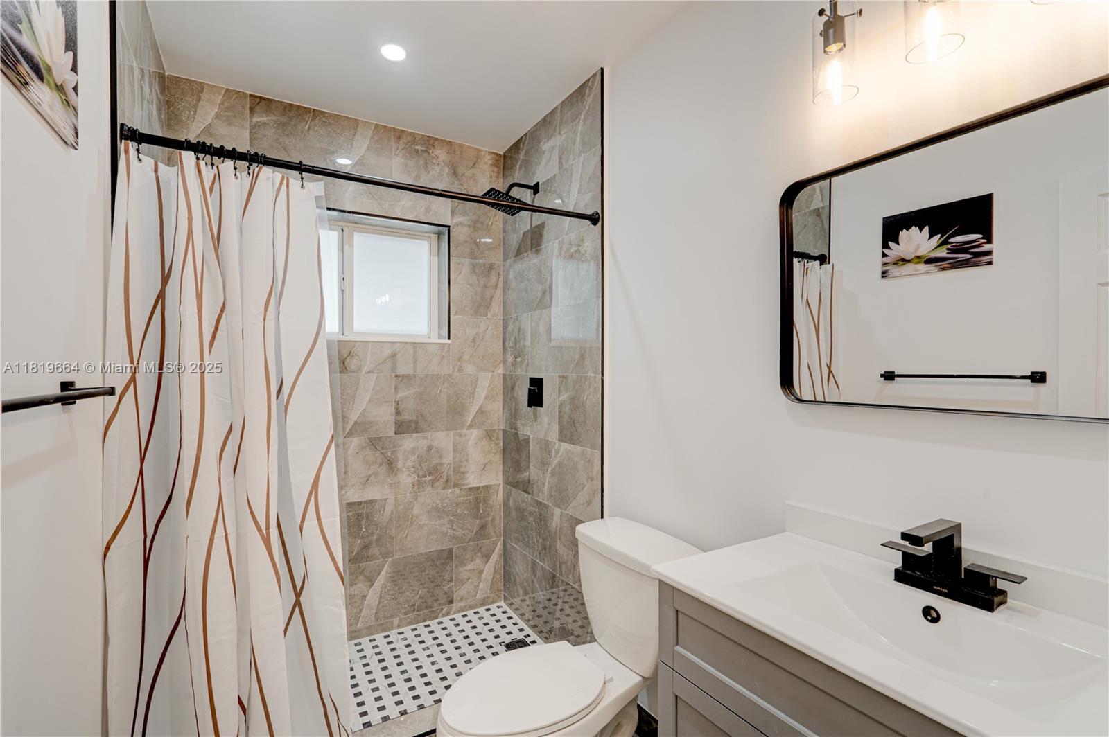 Building Photo - 3635 SW 88th Ct