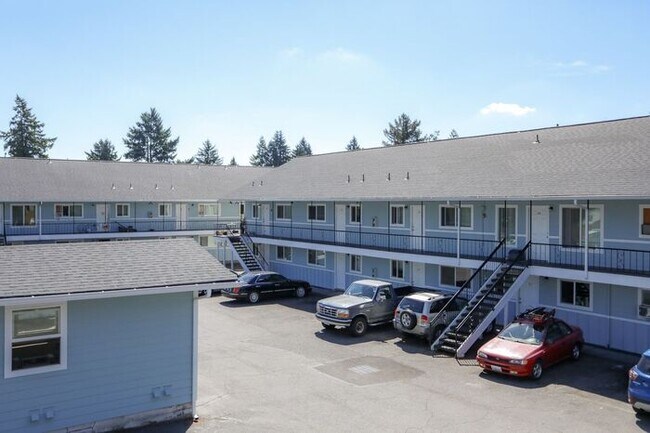 Building Photo - Beautifully Updated 2 bedroom 1 bath!