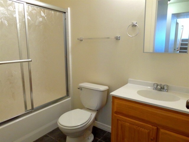 Building Photo - 358 Stamford Dr