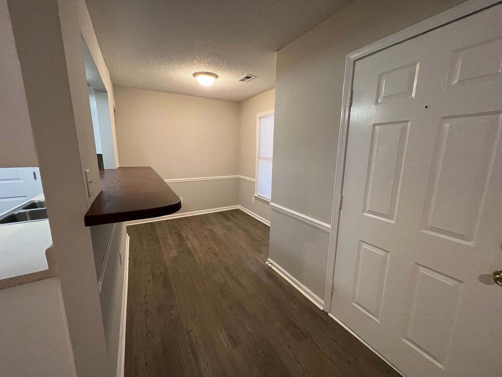 Building Photo - 2909 Spring Garden St