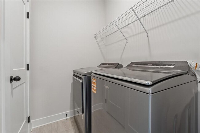 Building Photo - 2500 Northwinds Pkwy