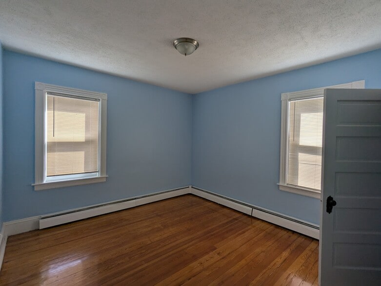 Building Photo - 57 Chace Ave