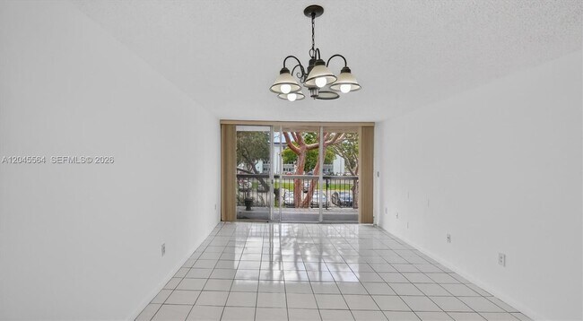 Building Photo - 10975 SW 107th St