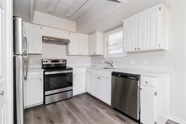 Building Photo - 4710 Green Hollow Dr