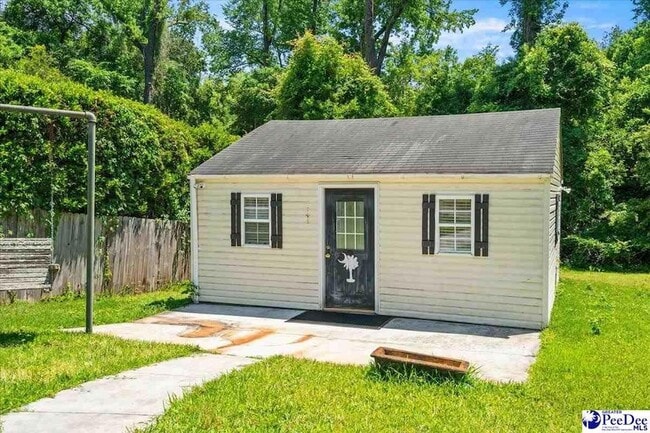Building Photo - 726 Wisteria Dr