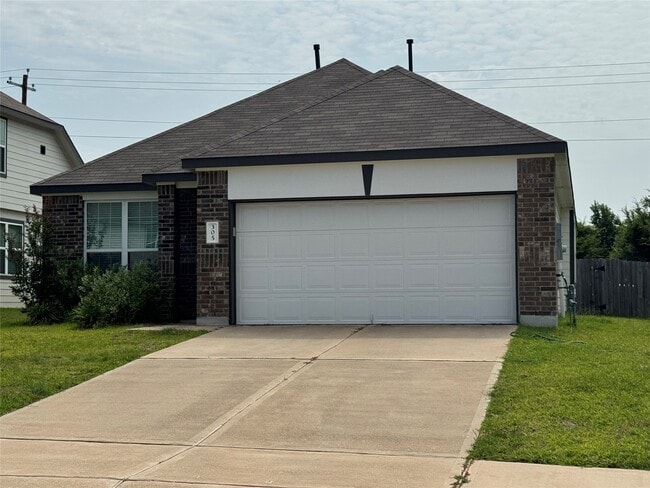 Building Photo - 305 Black Bear Dr
