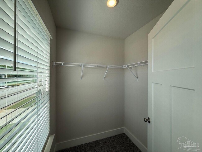 Building Photo - 2128 Chirping Cricket Ct